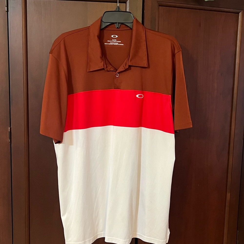 Oakley Men’s Brown/Red/White Colorblock Polo